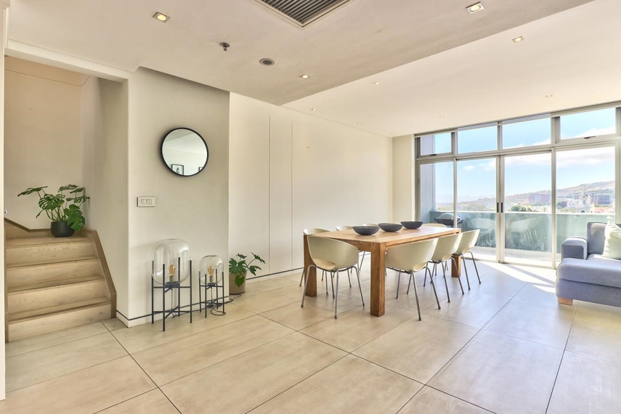2 Bedroom Property for Sale in Cape Town City Centre Western Cape